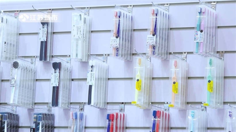 可士多携高品质多样化产品亮相第27届上海美博会，日用百货演绎生活美学